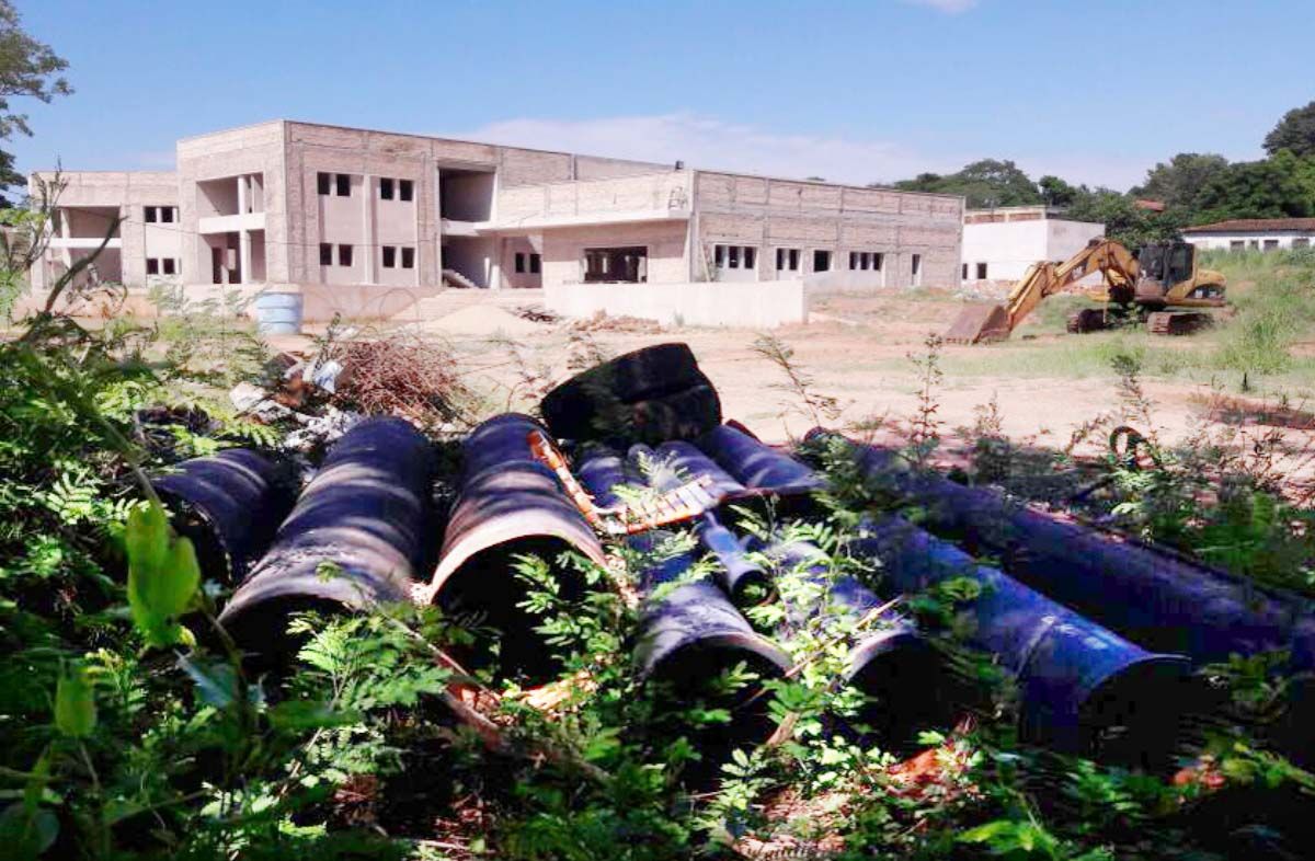 Futura sede del INAN está abandonada hace meses - Locales - ABC Color