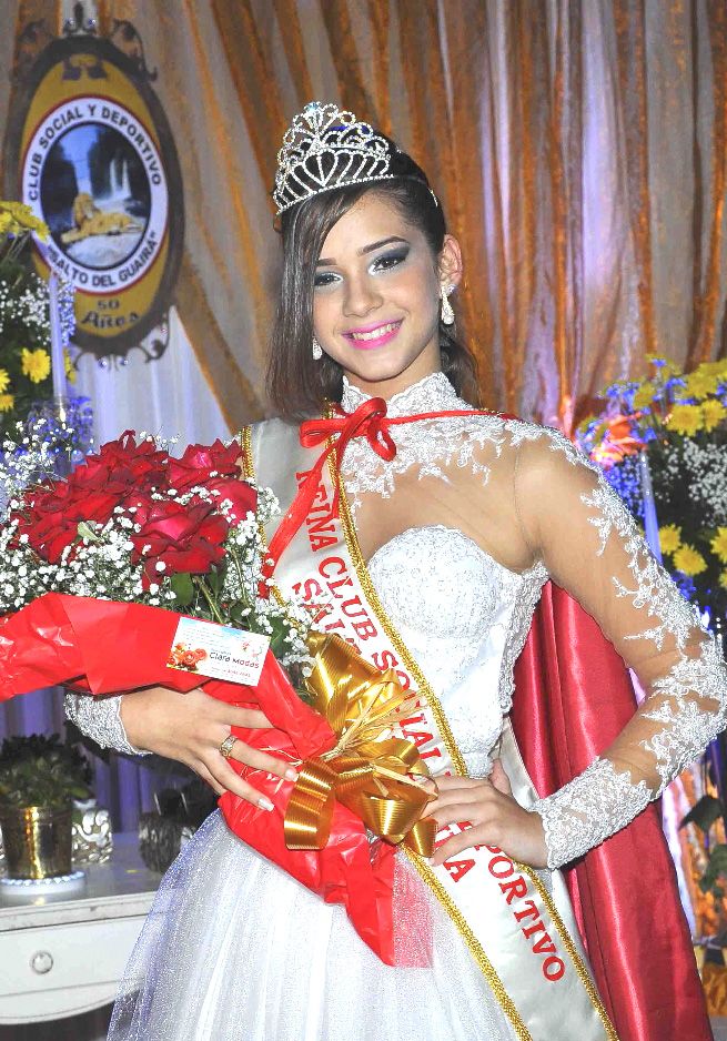 Noche de gala por cincuentenario del club social Salto del Guairá 3