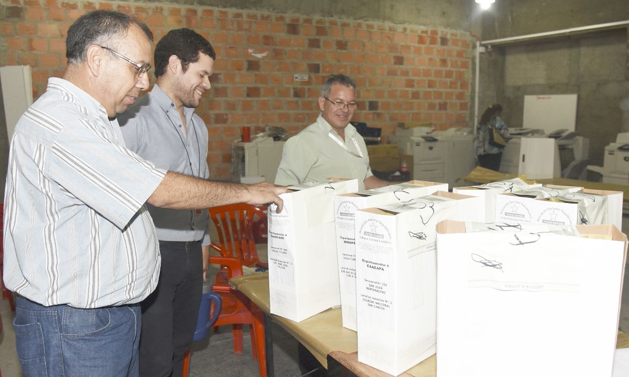 Hoy comienza el conteo oficial de internas de ANR - Política - ABC Color