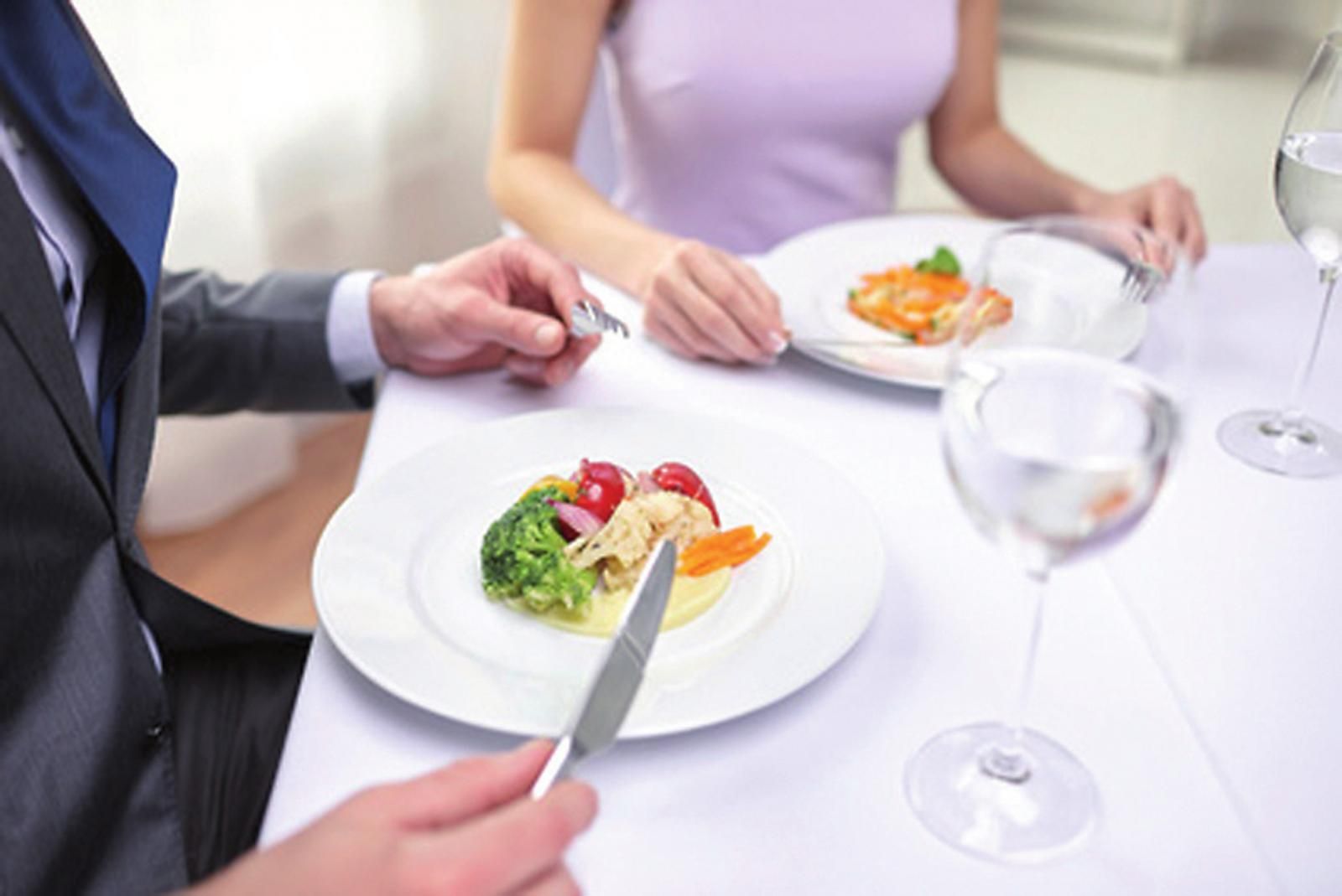 los-buenos-modales-no-pasan-de-moda-gastronomia-abc-color