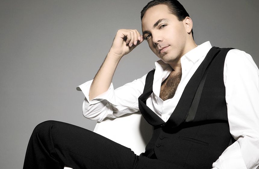 Cristian Castro publica nuevo disco con éxitos y temas inéditos
