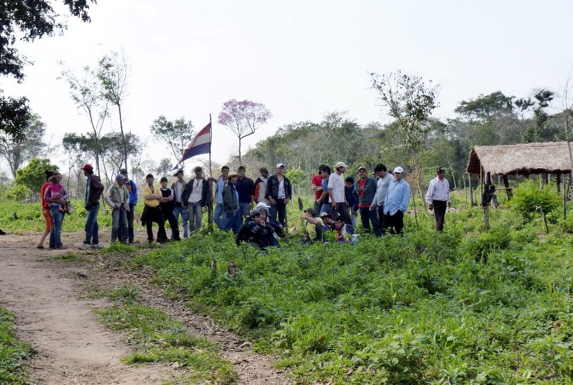 Conflicto por tierras en Juan de Mena Centinela ABC Color