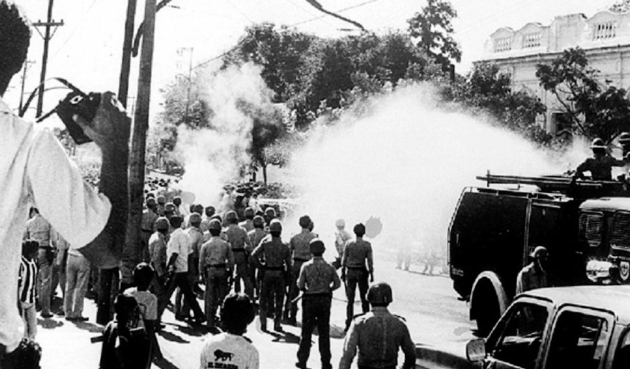 Contra Stroessner ABC Color