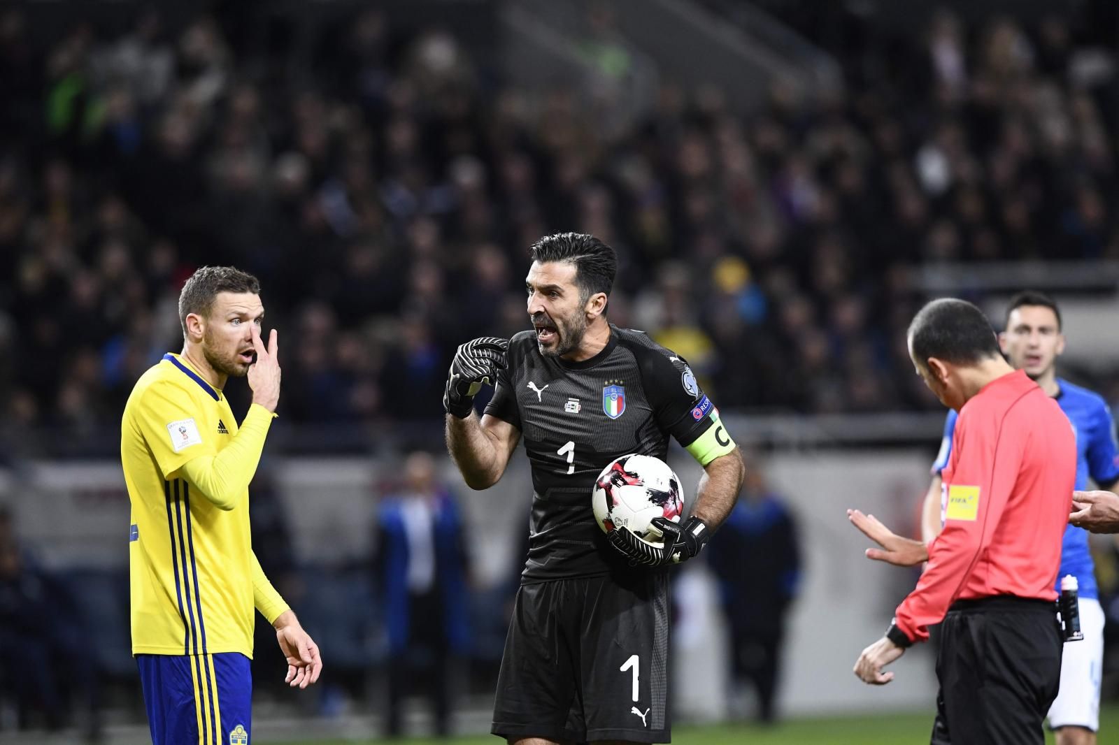 Buffon espera empuje en lugar de críticas Fútbol ABC Color Buffon espera empuje en lugar de críticas Fútbol ABC Color