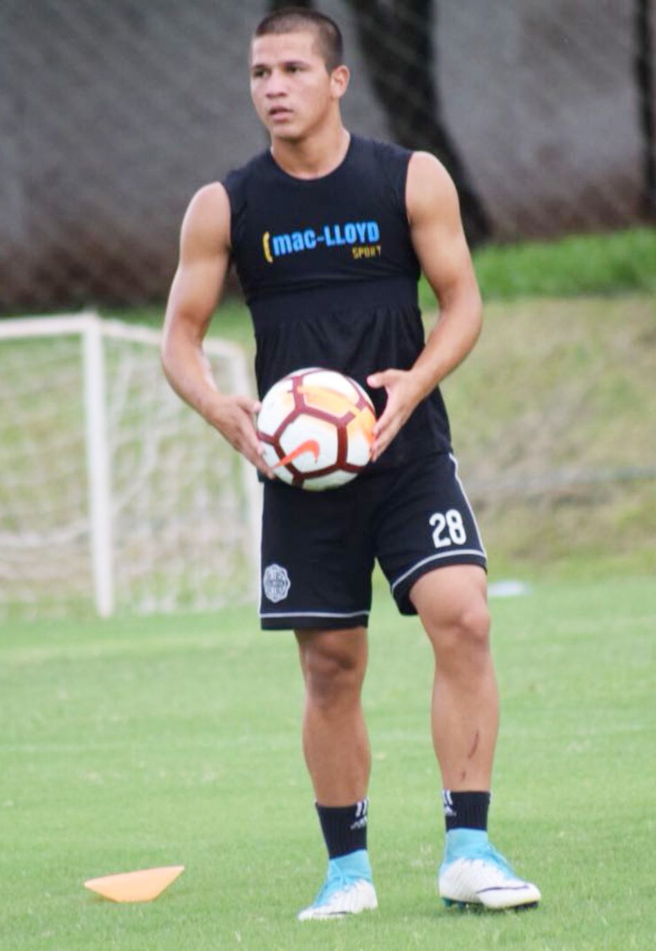Hugo Quintana, el sub 19 Fútbol ABC Color