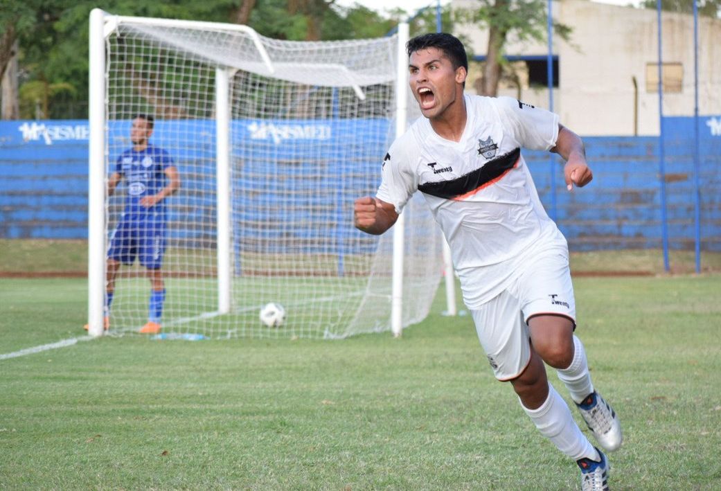 General Díaz Campeón Fútbol Abc Color